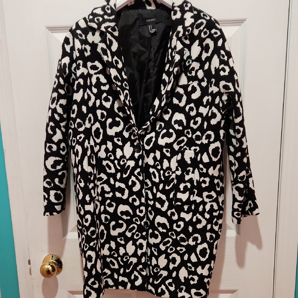 Forever 21 Black and White Leopard Print Coat